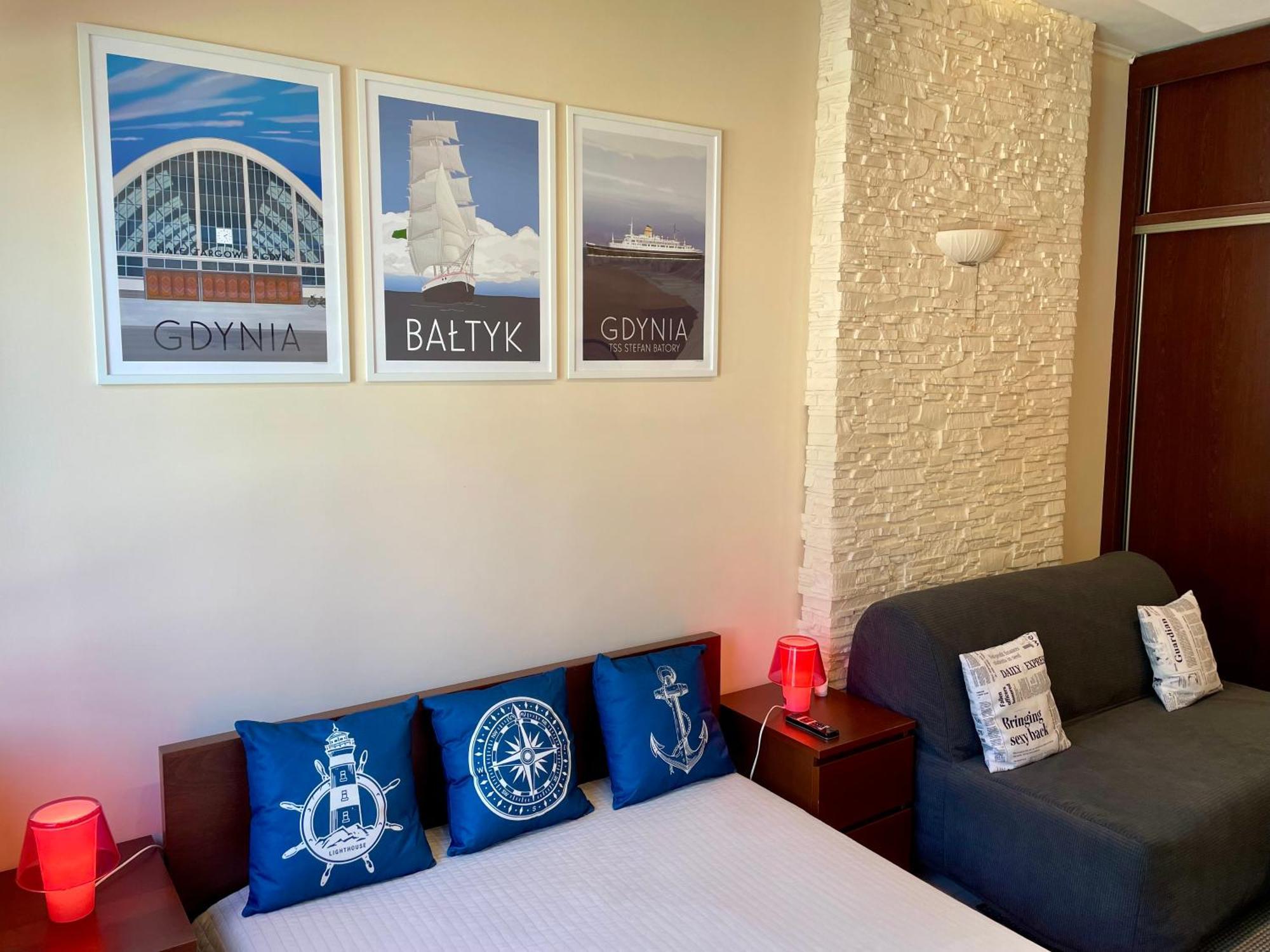 City & Sea - Apartamenty I Mieszkania กดิเนีย ภายนอก รูปภาพ