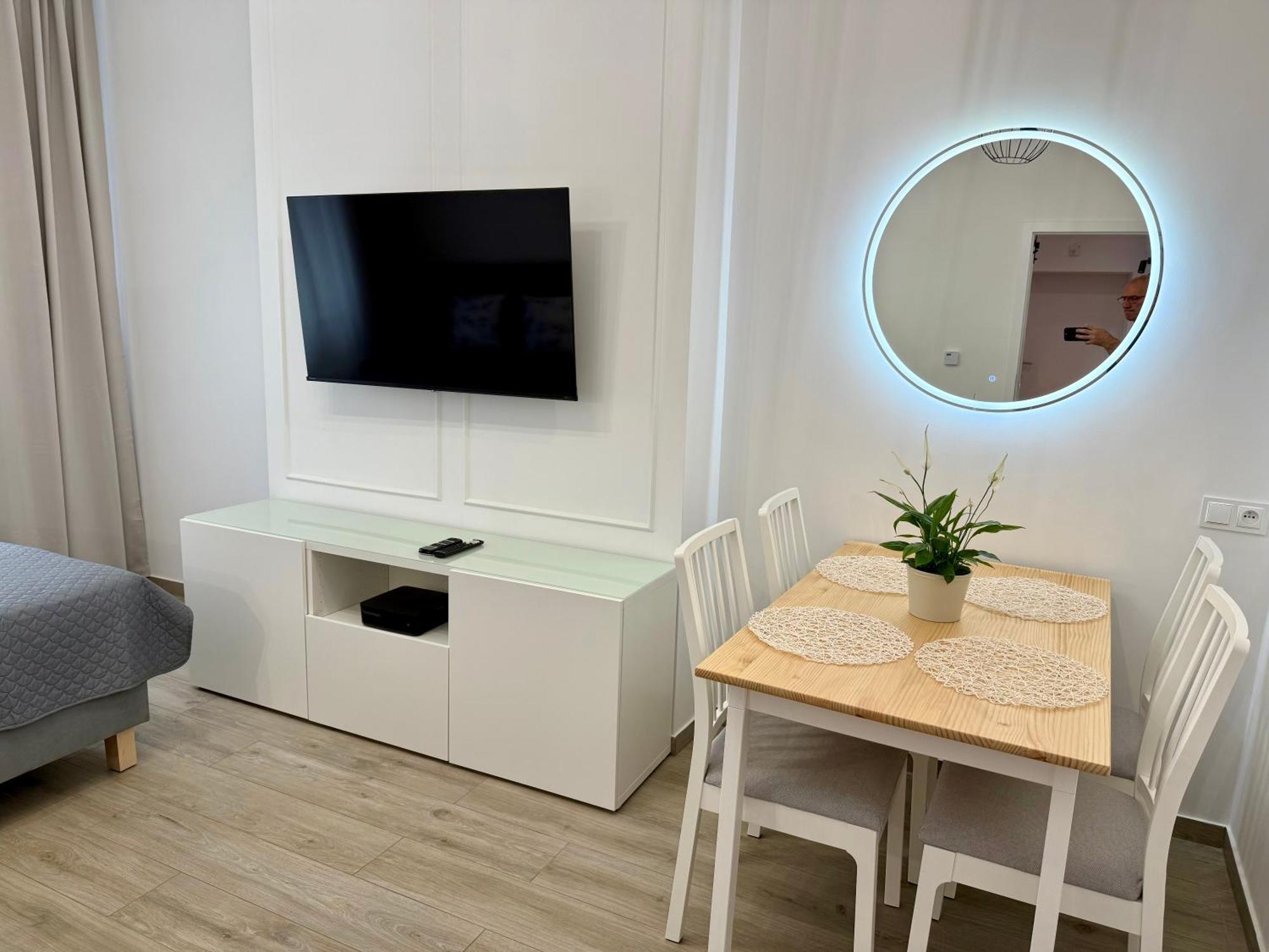 City & Sea - Apartamenty I Mieszkania กดิเนีย ภายนอก รูปภาพ